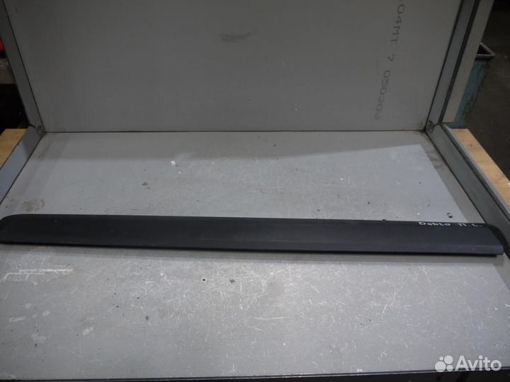 Молдинг двери передней левой Fiat Doblo (2005-2015