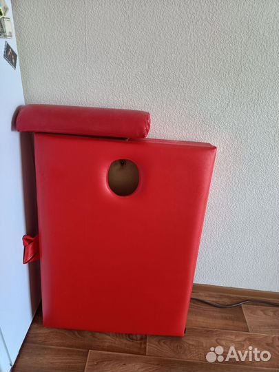 Массажный стол складной с вырезом