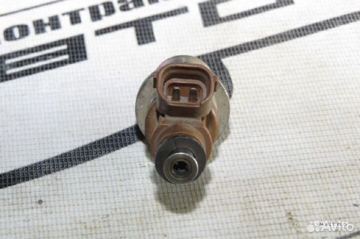 Форсунка mitsubishi 4G64 4G93 4G94 E7T05072 MD3618