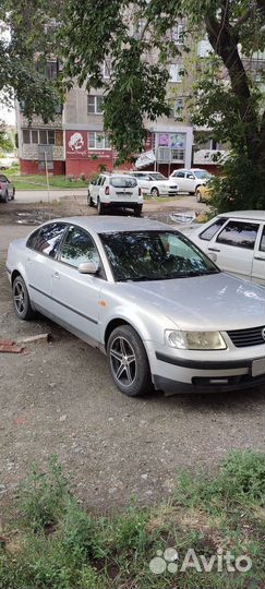 Volkswagen Passat 1.8 AT, 1998, 330 000 км