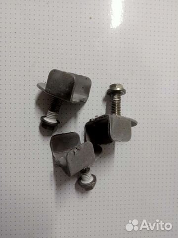 Гайка крепления крестовины с болтами