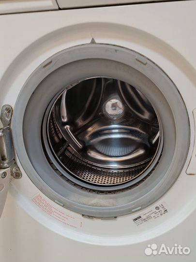 Стиральная машина Zanussi 5кг