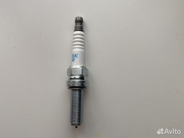 Свеча зажигания R0451B-8 для Honda CRF