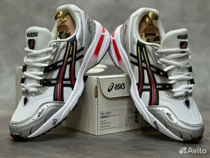 Беговые кроссовки asics