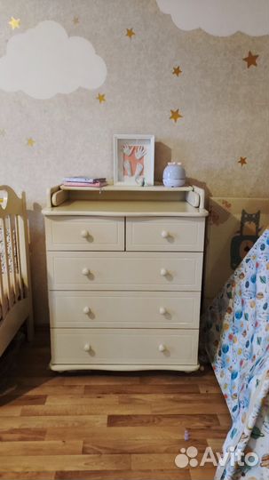 Кровать детская и комод можга