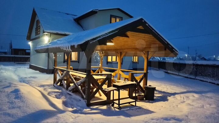 Коттедж 170 м² на участке 10 сот.