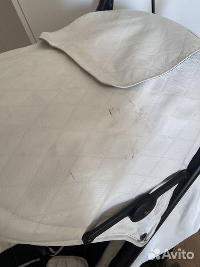 Прогулочная коляска-трость mima