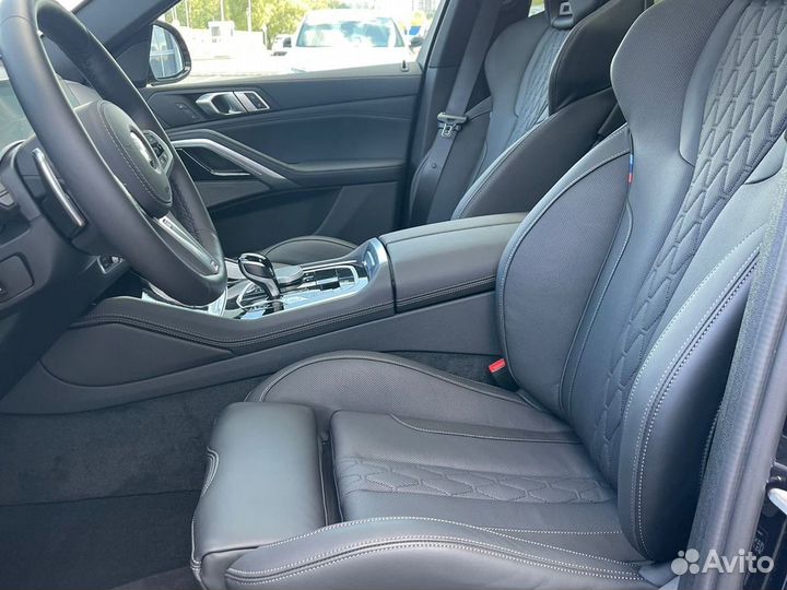 BMW X6 3.0 AT, 2022