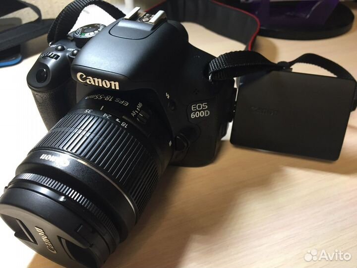 Зеркальный фотоаппарат