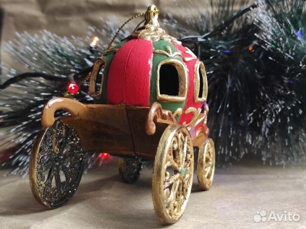 Елочные игрушки Карета