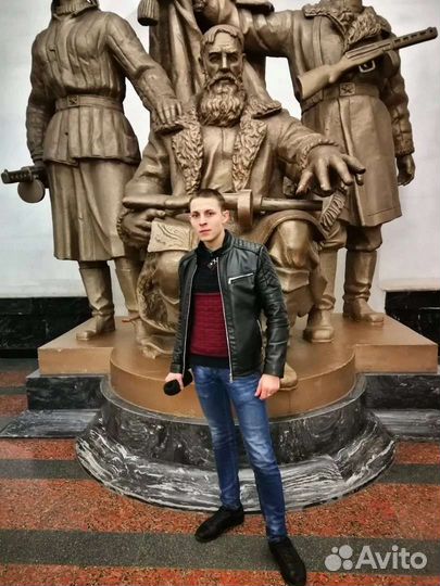 Артист, певец, вокалист, солист