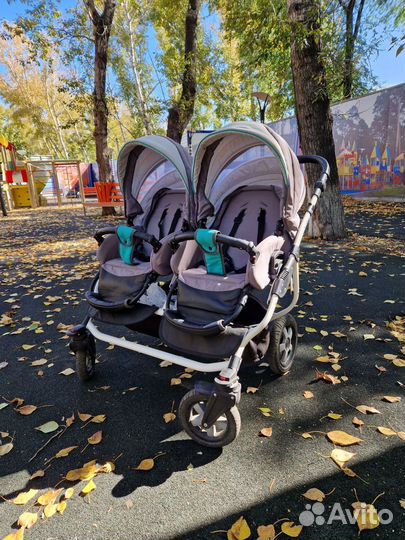 Коляска для двойни