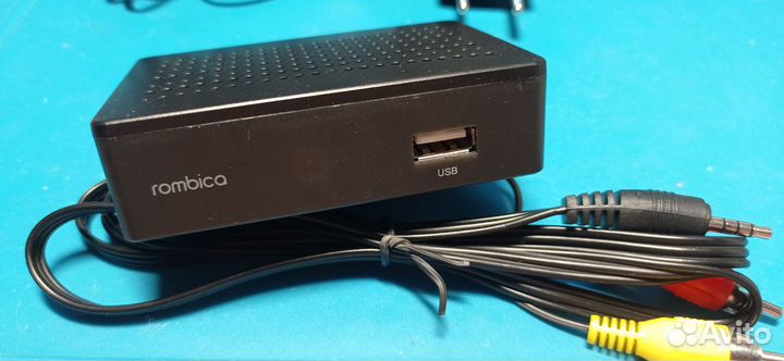 Цифровая тв приставка на 20 каналов бу