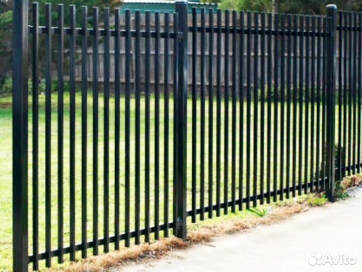 Заборы и ограждения из профтрубы