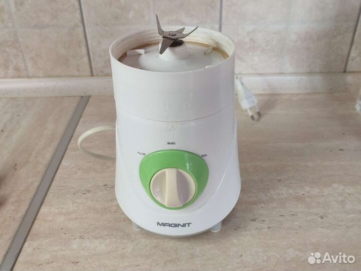 Блендер Magnit