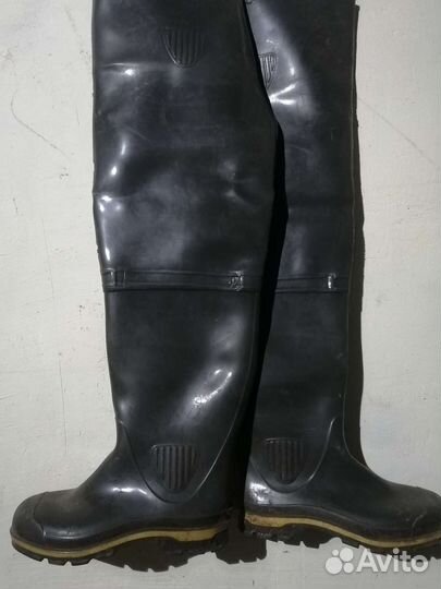 Болотные сапоги