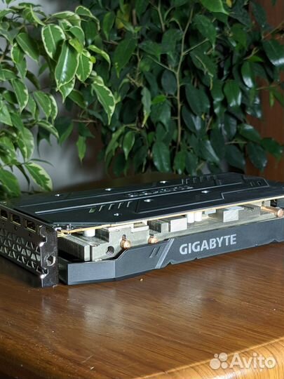 Видеокарта RX 5500XT