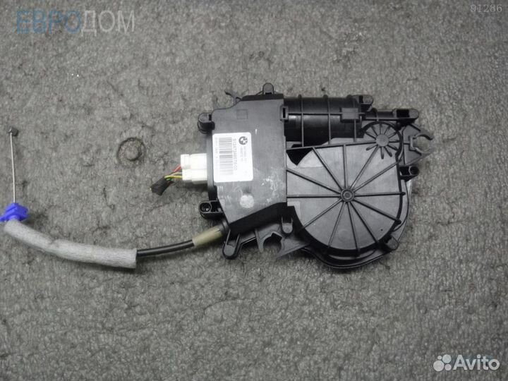 Доводчик багажника BMW F25 s1103344