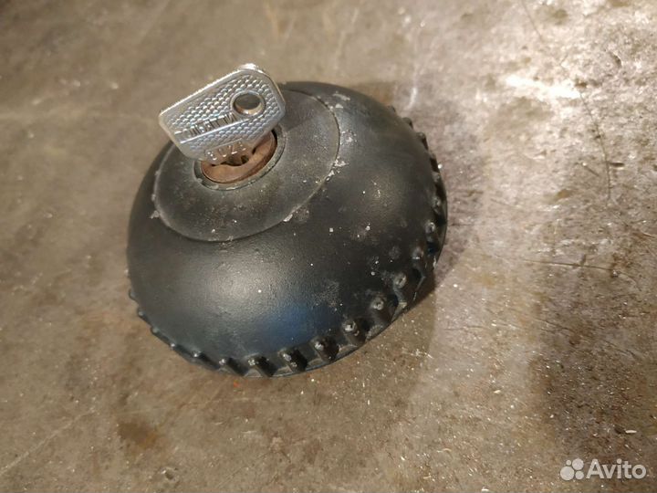 Крышка от бака уазка