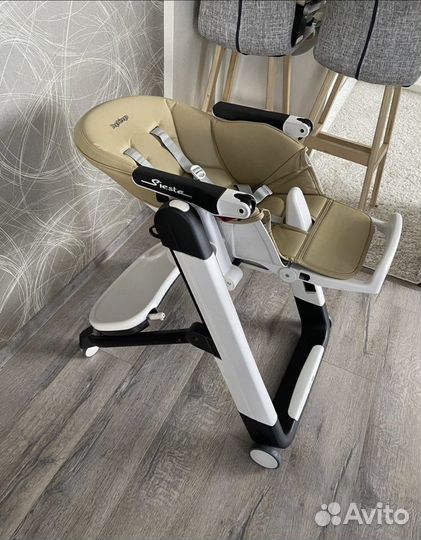 Стул для кормления Peg Perego Siesta