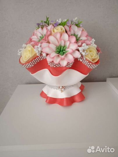 Букет из Роз и Хризантем