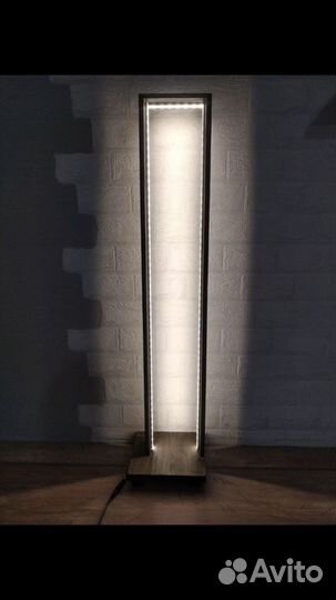 Торшер напольный,светильник напольный
