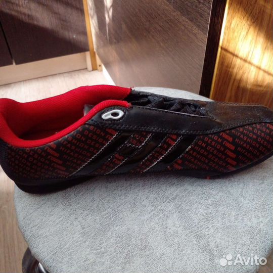 Кроссовки мужские спортивные