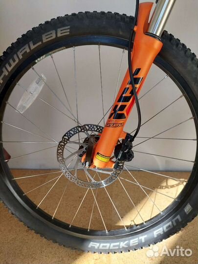 Топовый подростковый Silverback spike air 24 колес