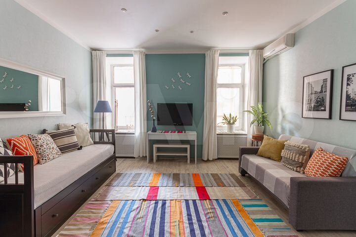 2-к. квартира, 62 м², 2/4 эт.