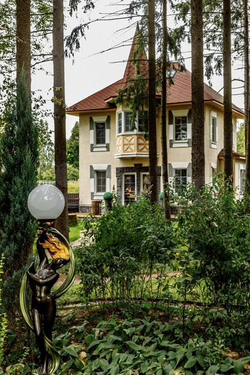 Дом 160 м² на участке 80 сот.