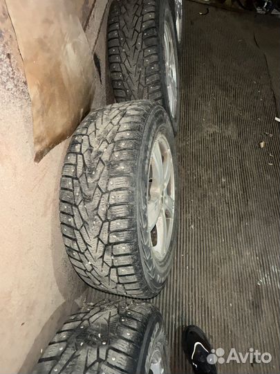 Nokian Tyres Hakkapeliitta 7 7/65 R16 102T