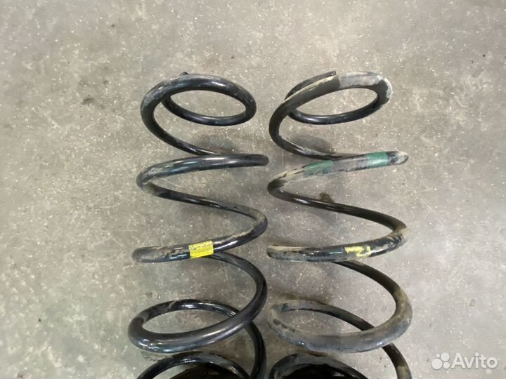 Пружины задней подвески Киа Рио 3 2011-2017