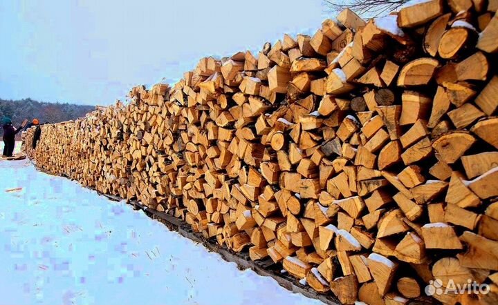 Наколотые дрова