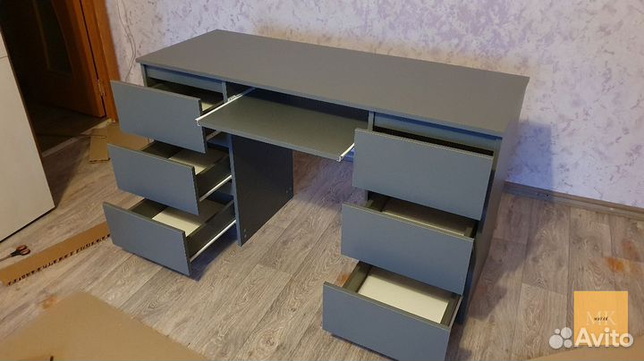 Стол. Письменный стол. Компьютерный стол