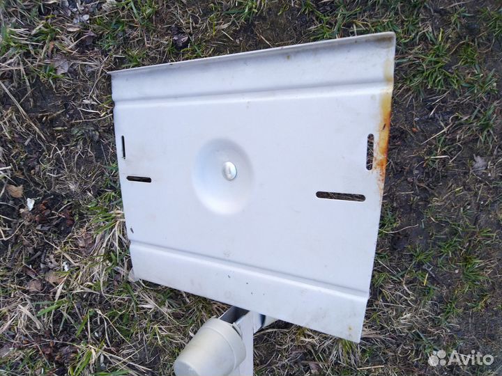 Полка для телевизора настенная