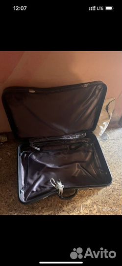 Вешалка настенная панно СССР чемодан СССР с ключ