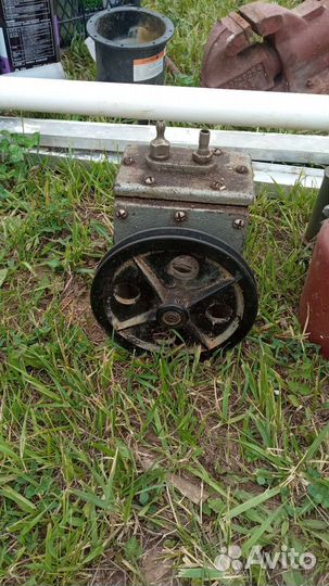 Вакуумный насос