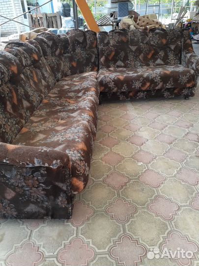 Угловой диван бу