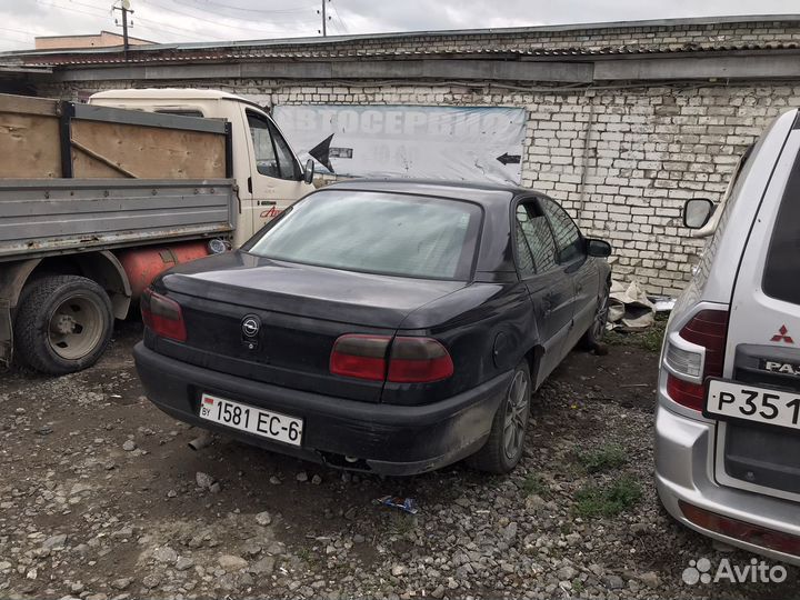 Капот Опель омега б