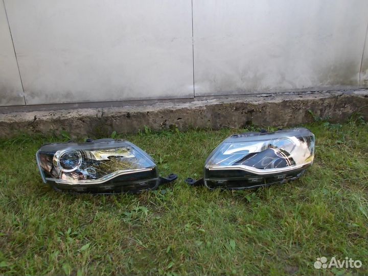 Фара skoda rapid