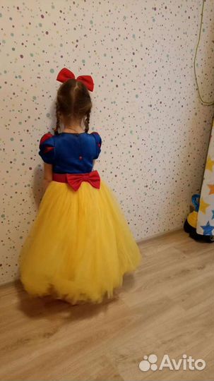 Костюмы Белоснежки и гнома в аренду