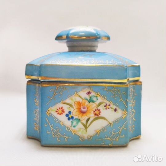 Старинный фарфор, набор для туалетного столика