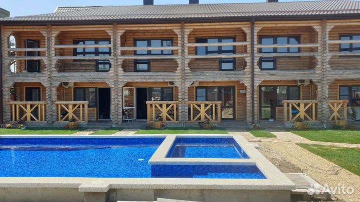 Гостевой дом с бассейном 