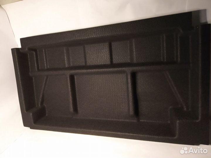 Пол багажника Volvo XC90 2002-2015