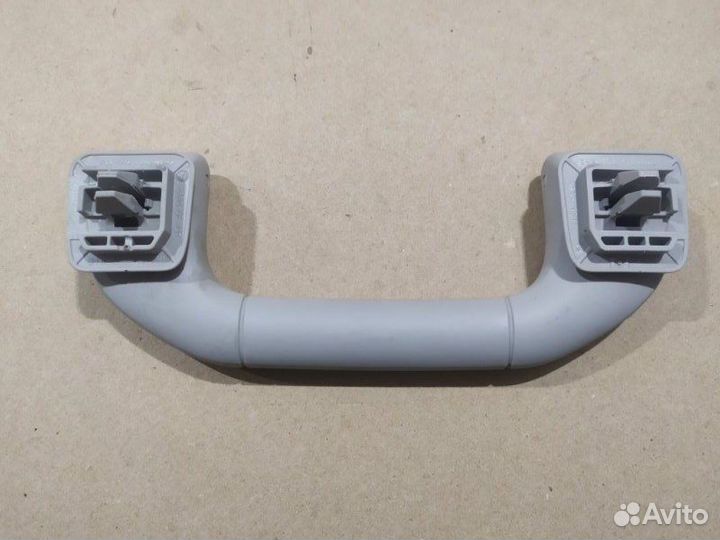 Ручка потолочная передняя левая Mercedes Glk Х204