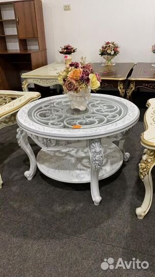 Журнальный стол Маркиза