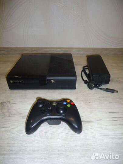 Xbox 360E прошита (Freeboot) 320Gb