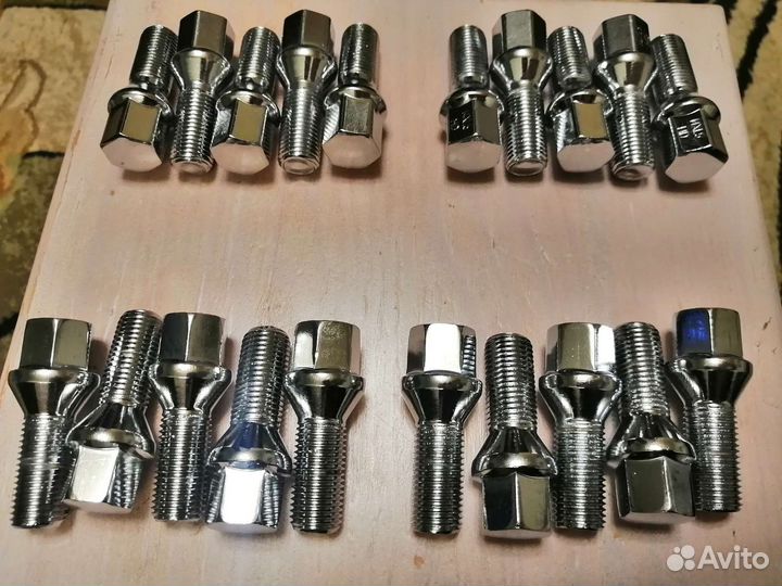 Комплект болтов колесных М 14x1.5 хром LS