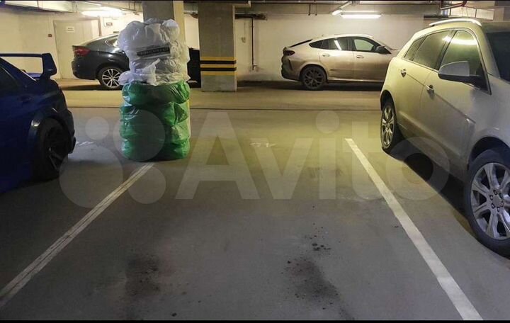 Машиноместо, 15 м²