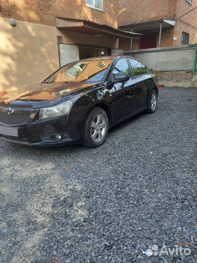 Chevrolet Cruze 1.8 AT, 2010, 170 000 км